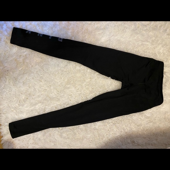 Pink cozy leggings - Picture 2 of 4